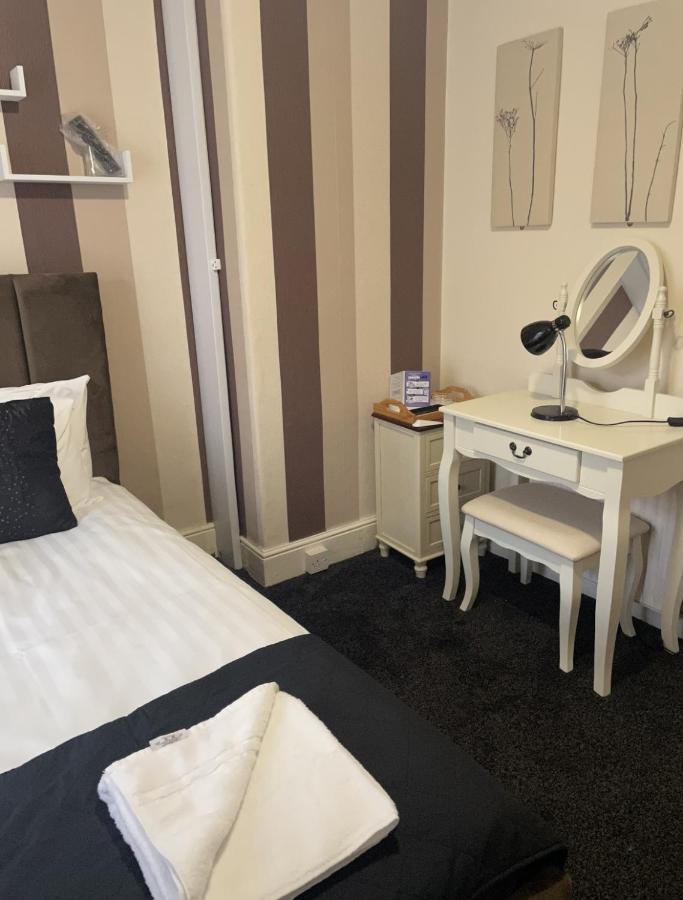 Phildene Suites Blackpool Exterior foto